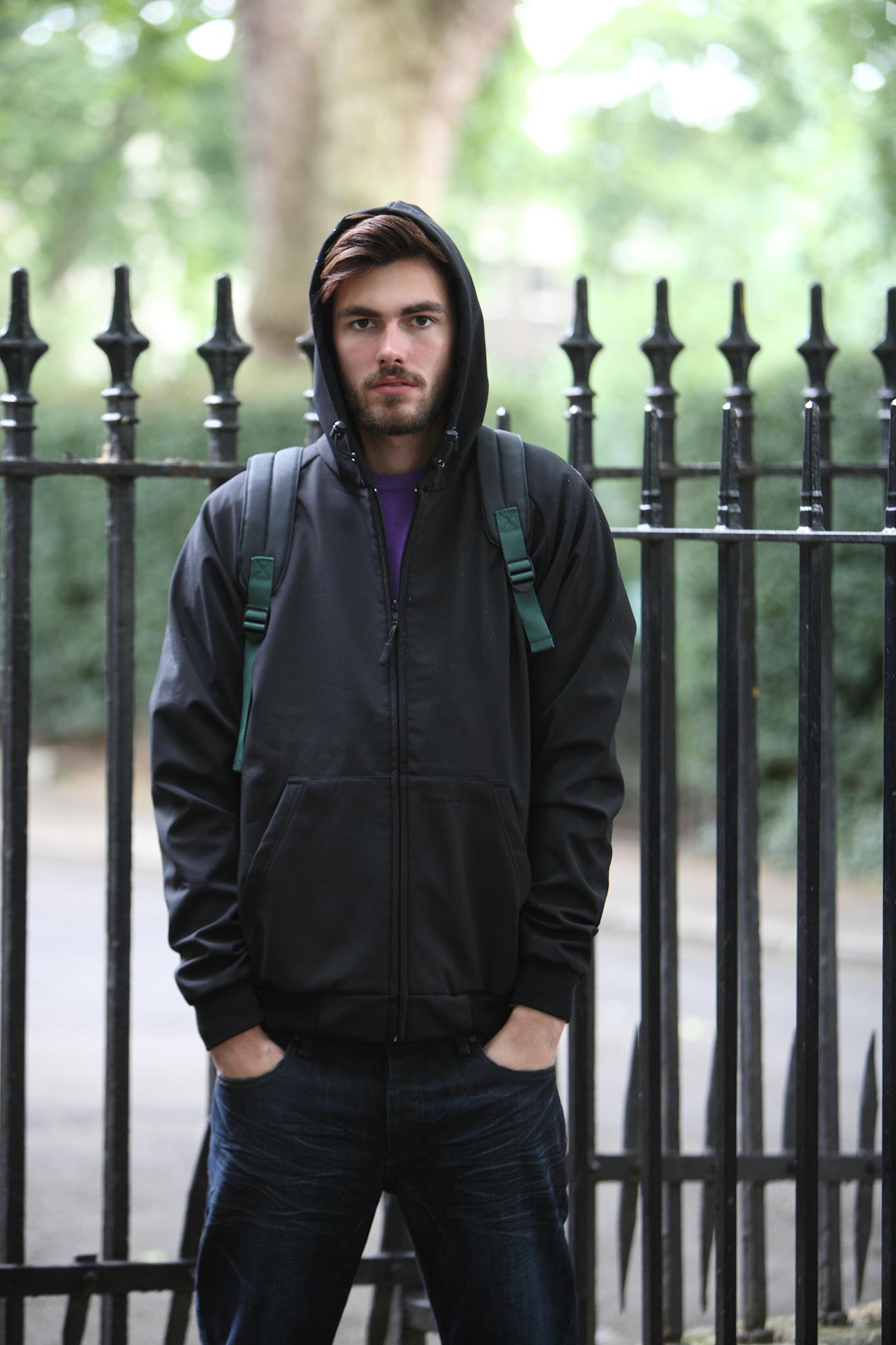 <img src= ”Hoodylifestyle01.jpg” alt = “Hoody Unisex Windbreaker” / >