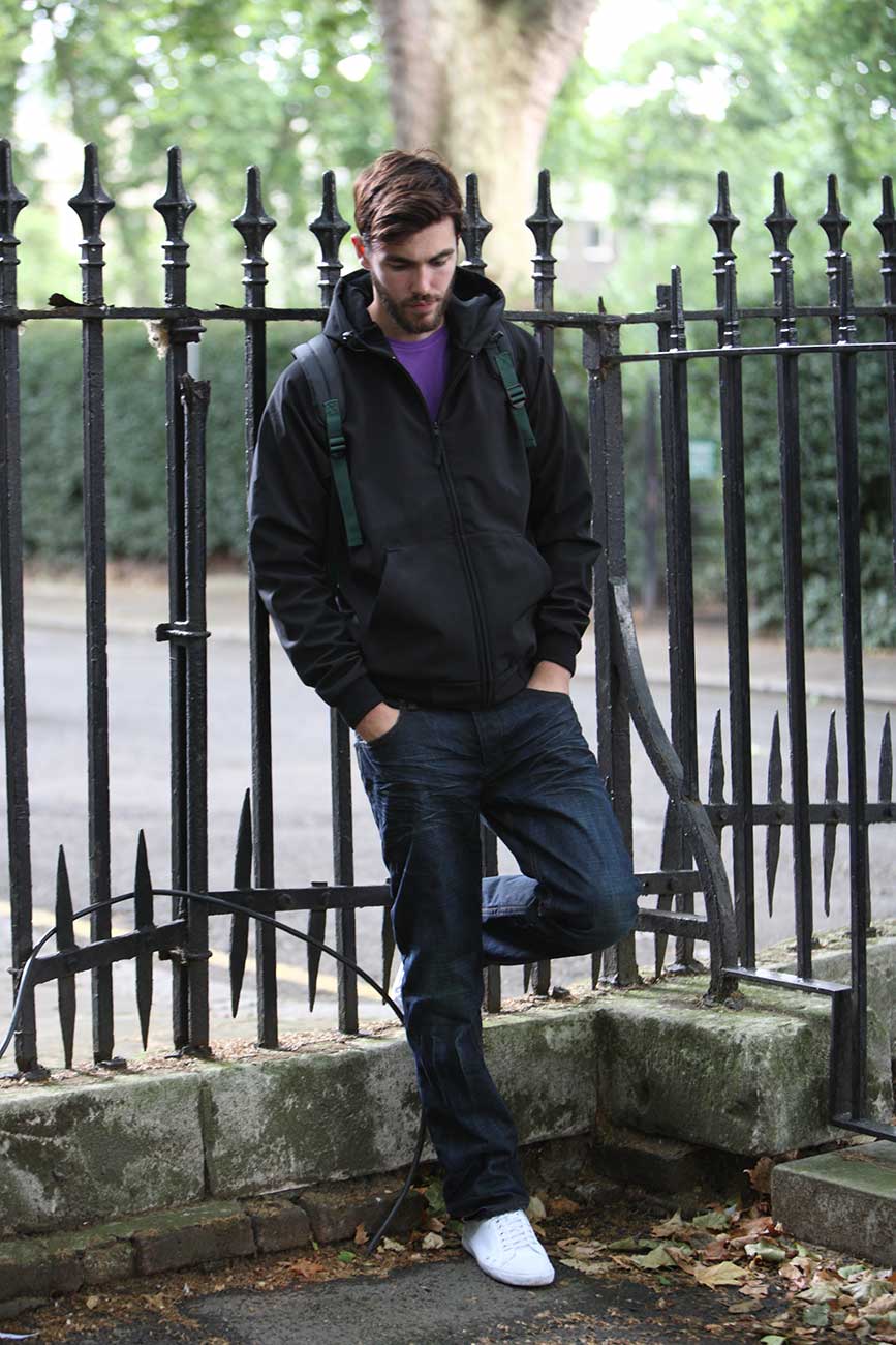 <img src= ”Hoodylifestyle01.jpg” alt = “Hoody Unisex Windbreaker” / >