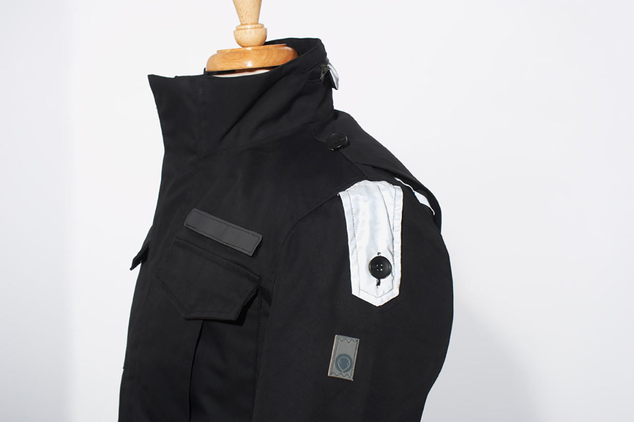 <img src= ”TravisBLifestyle03.jpg” alt = “Travis B Men’s Jacket Black” / >